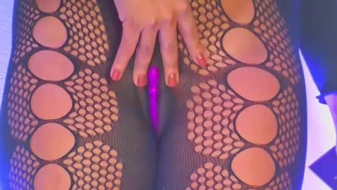 Snapshot of madeleinxxx_ chatting on 02/12/25, 07:02 madeleinxxx_ online show from 02/12/25, 07:02