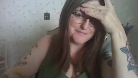 Snapshot of madelinebeau chatting on 03/19/26, 10:25 madelinebeau online show from 03/19/26, 10:25