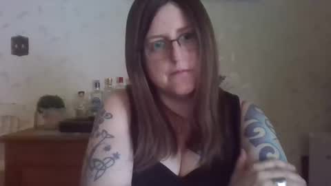 Snapshot of madelinebeau chatting on 04/11/26, 02:27 madelinebeau online show from 04/11/26, 02:27