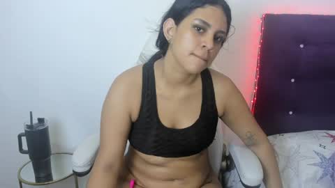 madelinesquit online show from 05/04/26, 06:59