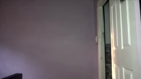 Snapshot of madelinevalentine chatting on 09/09/25, 10:42 madeline online show from 09/09/25, 10:42