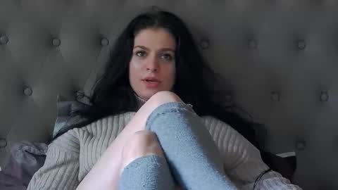 Snapshot of madelynvelure chatting on 11/22/25, 12:26 madelynvelure online show from 11/22/25, 12:26