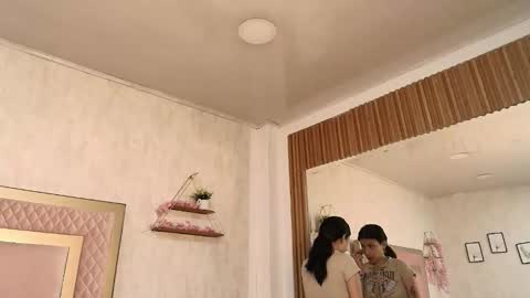 madhison_5 online show from 05/20/26, 12:11