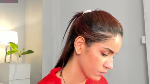 Snapshot of madie_collins7 chatting on 01/17/25, 05:51 Madie online show from 01/17/25, 05:51