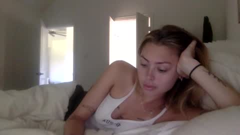 mari rose online show from 09/26/25, 03:38