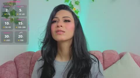 Snapshot of madison__beer chatting on 12/15/25, 09:52 Madison online show from 12/15/25, 09:52