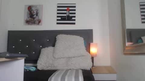 madison__love_ online show from 02/18/26, 04:14