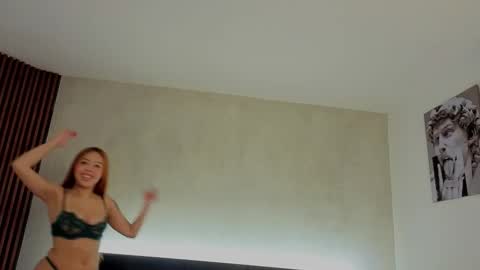 Melissa     700  1400 -5 online show from 03/02/26, 02:02