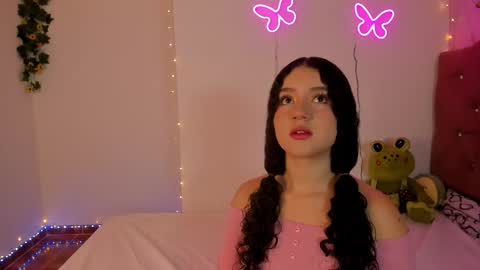 Snapshot of madison_pettis1 chatting on 09/28/25, 03:34 Madison online show from 09/28/25, 03:34