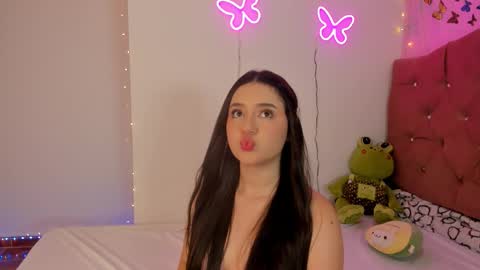 Snapshot of madison_pettis1 chatting on 02/27/26, 05:40 Madison online show from 02/27/26, 05:40