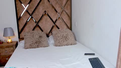 Snapshot of madison_rinaldi chatting on 02/08/25, 02:49 madison_rinaldi online show from 02/08/25, 02:49