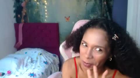Snapshot of madison_tits chatting on 06/12/26, 09:03 madison_tits online show from 06/12/26, 09:03