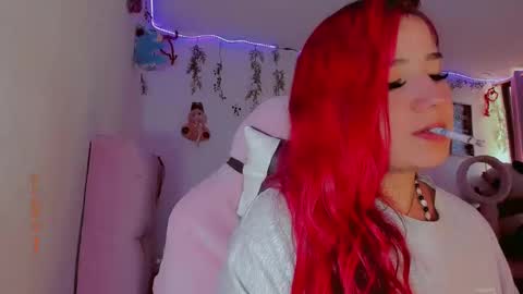 Snapshot of madison_x17 chatting on 01/22/25, 10:15 madso x17 online show from 01/22/25, 10:15