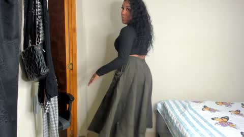 madison online show from 01/10/25, 04:54