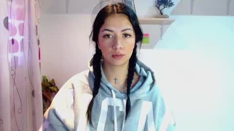 Madison Cambel online show from 12/10/24, 01:33