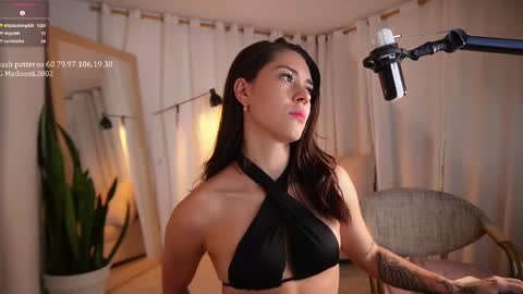 Snapshot of madisonlara chatting on 02/28/25, 05:48 madisonlara online show from 02/28/25, 05:48