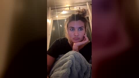 madisonlubbe2 online show from 05/07/26, 05:02