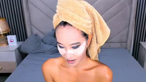 Madison Silva online show from 07/26/26, 07:59