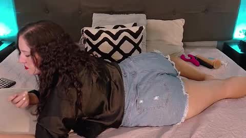 Madison Smith online show from 03/02/25, 01:26