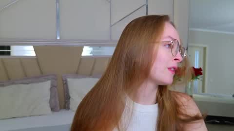 Snapshot of madisonsmitt chatting on 04/08/26, 05:18 Maddy online show from 04/08/26, 05:18