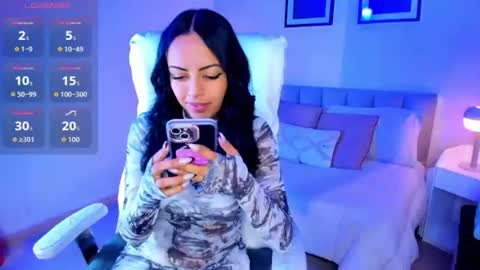 madisson_blue_ online show from 06/10/26, 12:48