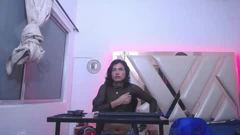 Snapshot of madisson_jones18 chatting on 03/22/26, 11:24 madisson_jones18 online show from 03/22/26, 11:24