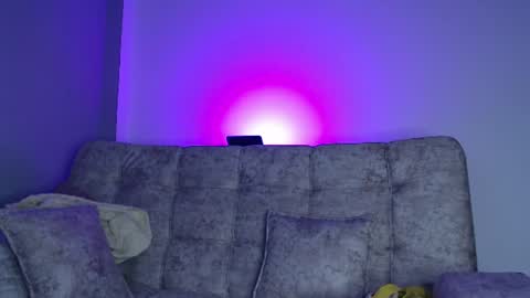 Snapshot of madissonkay chatting on 06/22/26, 07:00 online show from 06/22/26, 07:00