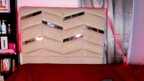 madissonlee__ online show from 05/27/26, 03:47