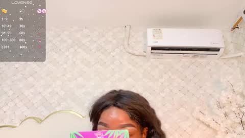 Madisson Lopez online show from 02/03/26, 09:20