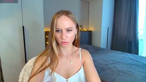 Madlen online show from 03/27/26, 05:35