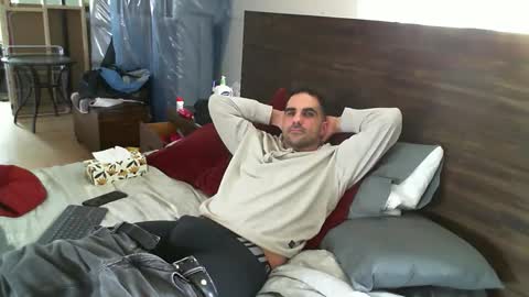 Guigui online show from 04/06/26, 05:03