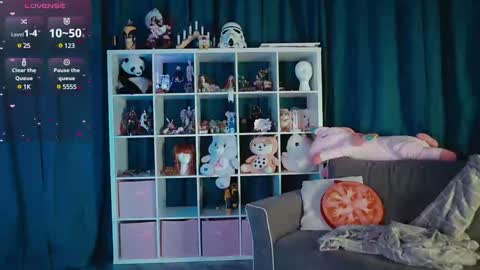 Snapshot of madnessalise chatting on 01/23/25, 03:11 Alice online show from 01/23/25, 03:11