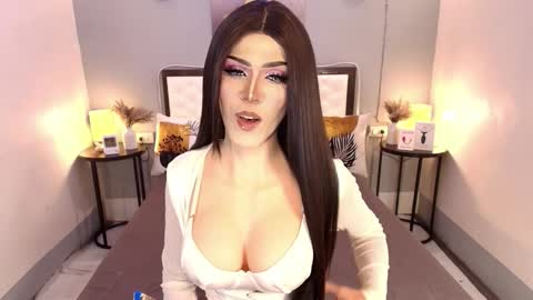 Snapshot of madnesswilxx chatting on 11/09/25, 01:15 Wil online show from 11/09/25, 01:15