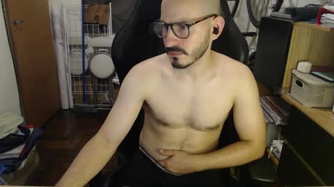 Snapshot of madziula chatting on 01/20/25, 04:32 Peter online show from 01/20/25, 04:32