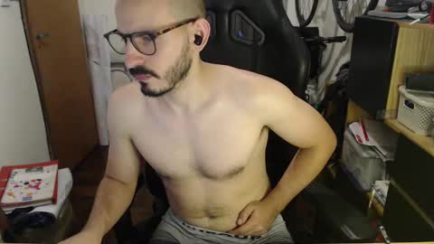 Snapshot of madziula chatting on 01/26/25, 05:02 Peter online show from 01/26/25, 05:02