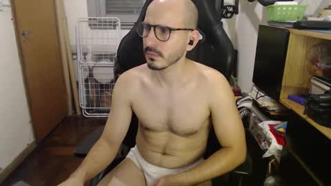 Snapshot of madziula chatting on 02/02/26, 04:11 Peter online show from 02/02/26, 04:11