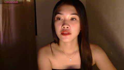 mae_luna online show from 07/06/26, 12:07