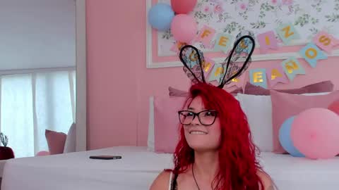 Mae Lyra online show from 06/04/26, 06:03