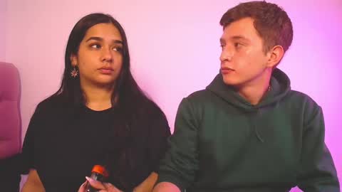 Snapshot of mae_nathan chatting on 09/23/25, 11:35 mae and nathan online show from 09/23/25, 11:35