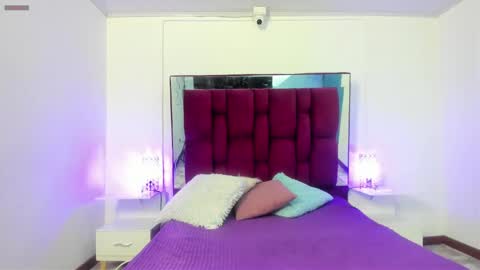 MAEE ANGELS online show from 12/03/24, 07:11