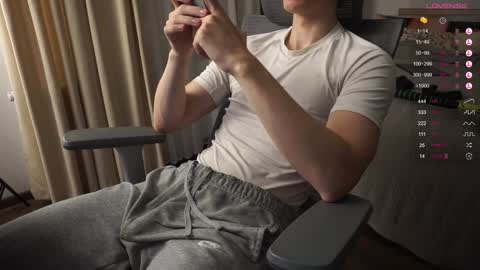 Mike XMaestro 3369 online show from 12/28/24, 07:11