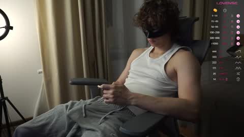 Mike XMaestro 3369 online show from 11/13/25, 01:54