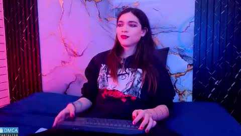 maevekuro online show from 03/06/26, 03:25