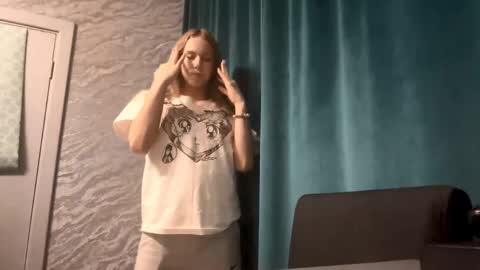 Sara online show from 03/27/26, 09:10