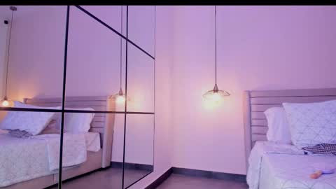  Mafe Santorini  online show from 11/21/25, 07:56