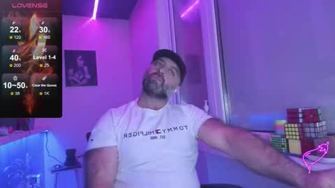 Magabear online show from 09/13/25, 08:19