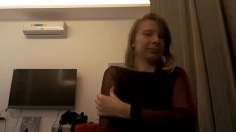 Snapshot of magaretunion chatting on 11/14/25, 05:44 Margaret online show from 11/14/25, 05:44