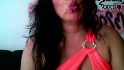 Snapshot of magentastudio2025 chatting on 12/03/25, 09:02 magentastudio2025 online show from 12/03/25, 09:02