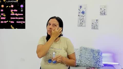 Snapshot of magentastudio2025 chatting on 01/07/26, 01:13 magentastudio2025 online show from 01/07/26, 01:13