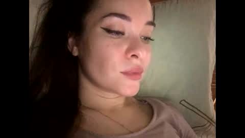 magggg658318 online show from 02/07/25, 12:39